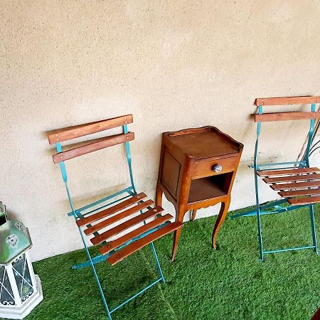 Artistique Apartment Sillé-le-Guillaume Екстериор снимка