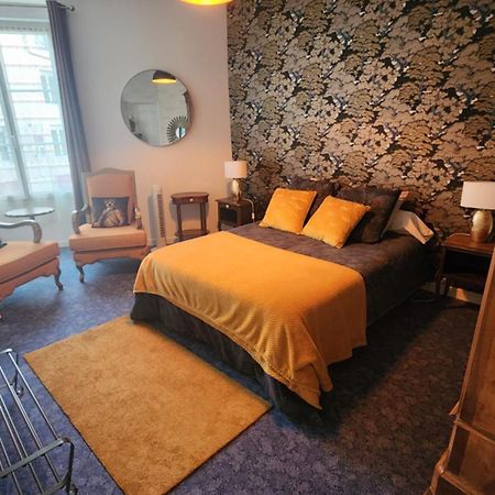 Artistique Apartment Sillé-le-Guillaume Екстериор снимка